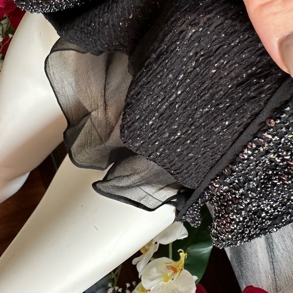 Authentic DIANE VON FURSTENBERG PELLINA BLACK SEQUINS RACER BACK TANK TOP 2 - Picture 4 of 12